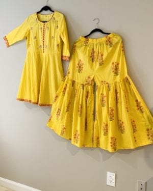 Beautiful embroidered ethnic print Kurta and Gharara set Size 38 (M)