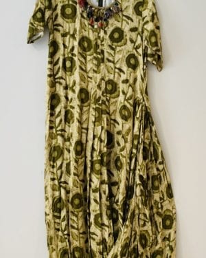 Embellished Asymmetric cowl style Long Outfit Size Large 40