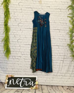 Embellished Asymmetric cowl style Long Outfit Size Large 40