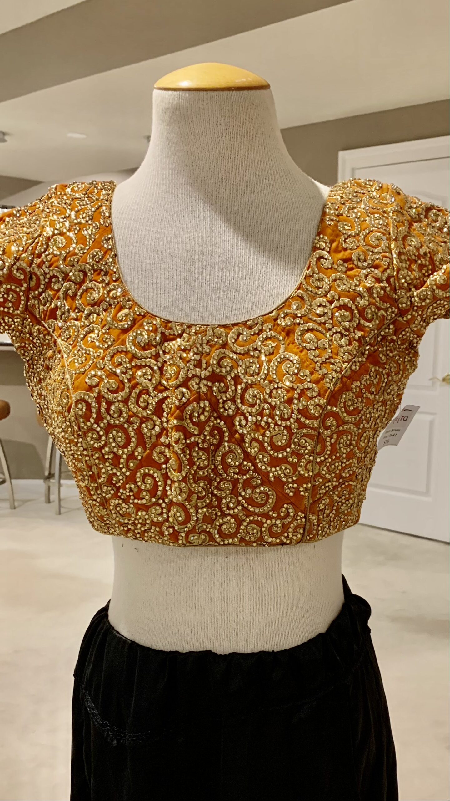 Gold embroidered saree blouse Size 38-42 - NetraDesignSolutions