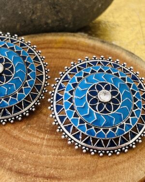 Carved engraved ethnic earrings