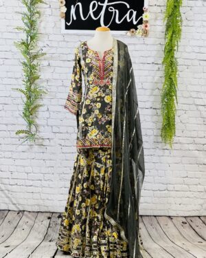 Beautiful Kurta gharara set with gota embroidery details Size 38