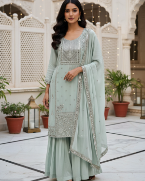 Beautiful Kurta, gharara and Dupatta suit Size 42