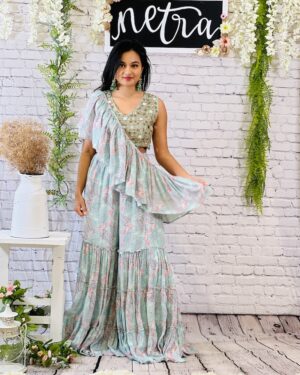 Beautiful Sharara drape outfit Size 38-40