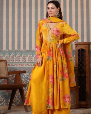 Floral Embroidered Kurta and Palazzo Set with Dupatta Size 44