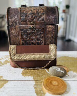 Beautiful Clutch with stones