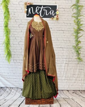 The New Vintage Nizam Handembroidery Palazzo Suit Size 42