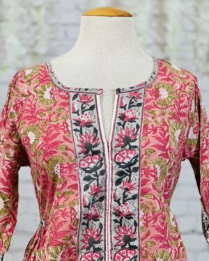 Saanjh  (सांझ – "Dusk")- Pink Multi Colore Block Printed Midi Dress with a Tie Back Size 38 Medium