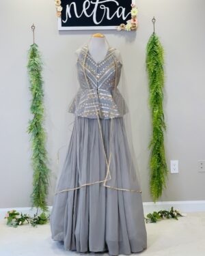 Three piece crop top skirt and Dupatta set size 40 Large